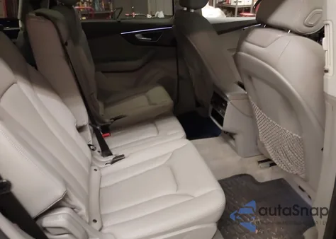 2022 Audi Q7 Premium Plus 45 Tfsi Quattro Tiptronic from USA, damaged, VIN WA1LJBF70ND006501